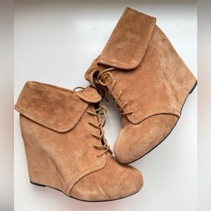 Elizabeth & James Manor Suede Ankle Boots